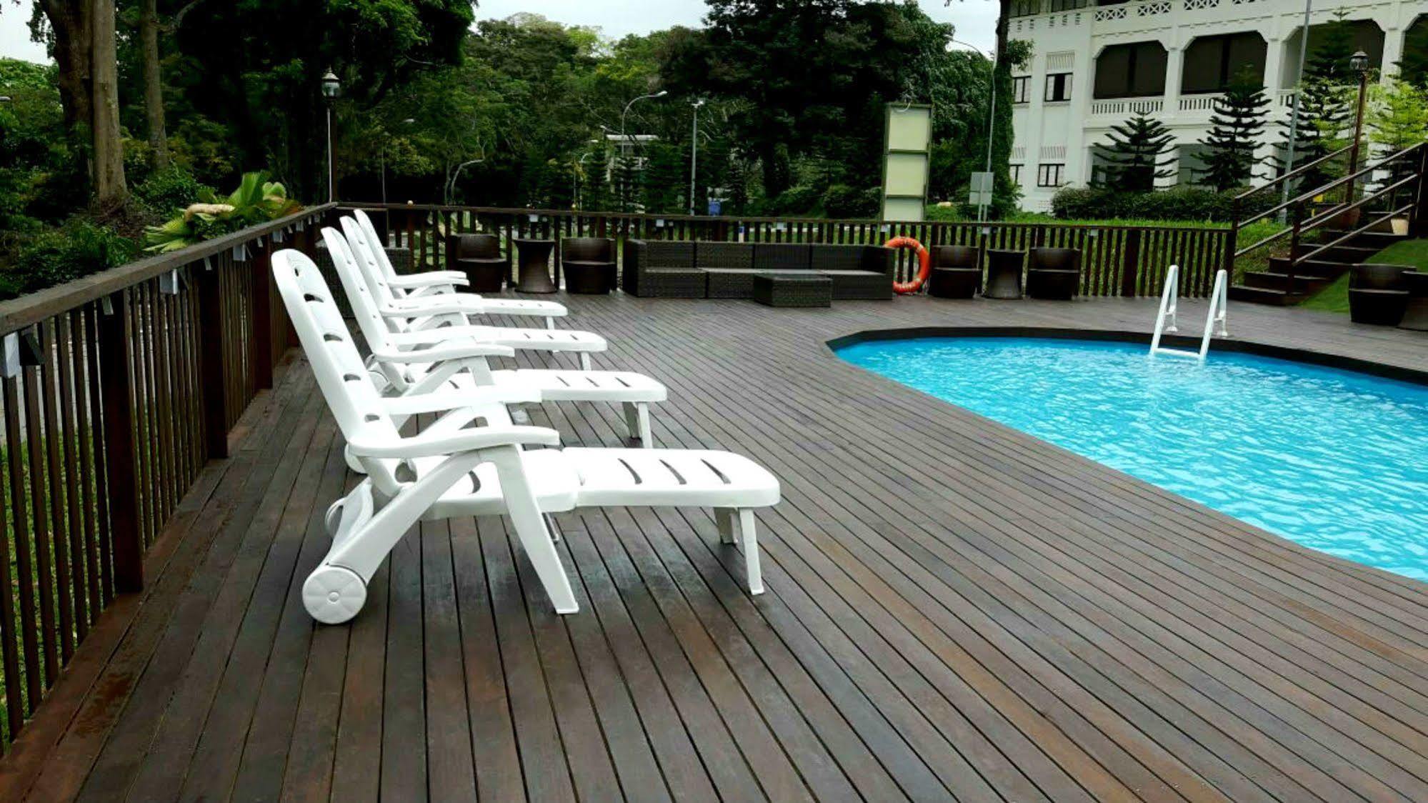 Raintr33 Hotel Singapura Exterior foto